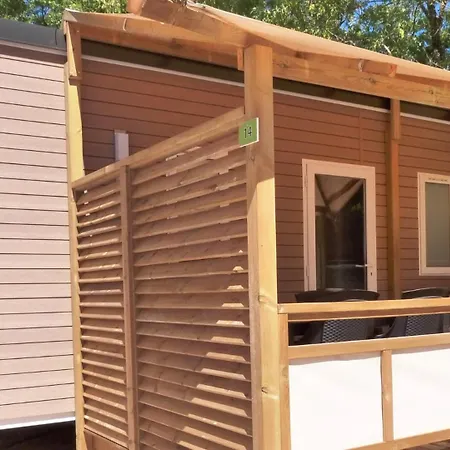 Le Méditerranée Camping 2*