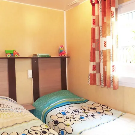 Le Mediterranee 3* 耶尔