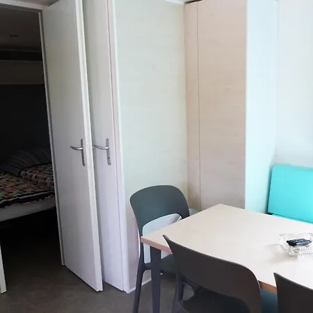 Le Méditerranée Camping 2*