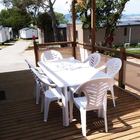 Le Mediterranee Campingplads 3*