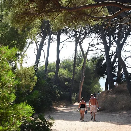 Camping Le Méditerranée 2*