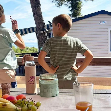 Le Mediterranee 3* Ιέρ
