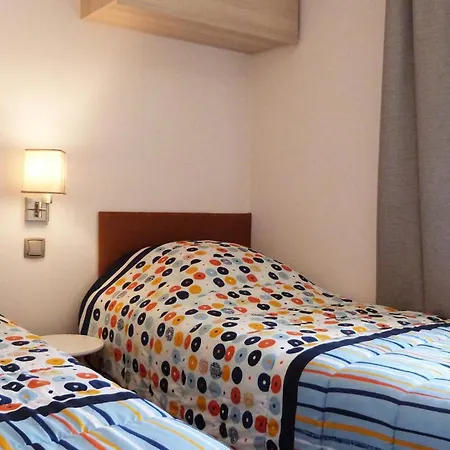 Κάμπινγκ Le Mediterranee 3*