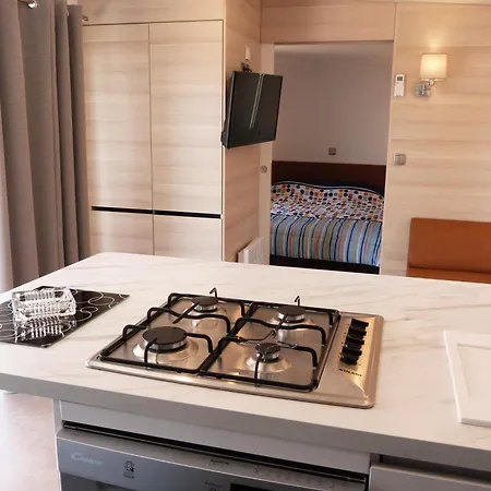 Le Mediterranee Camping 3*